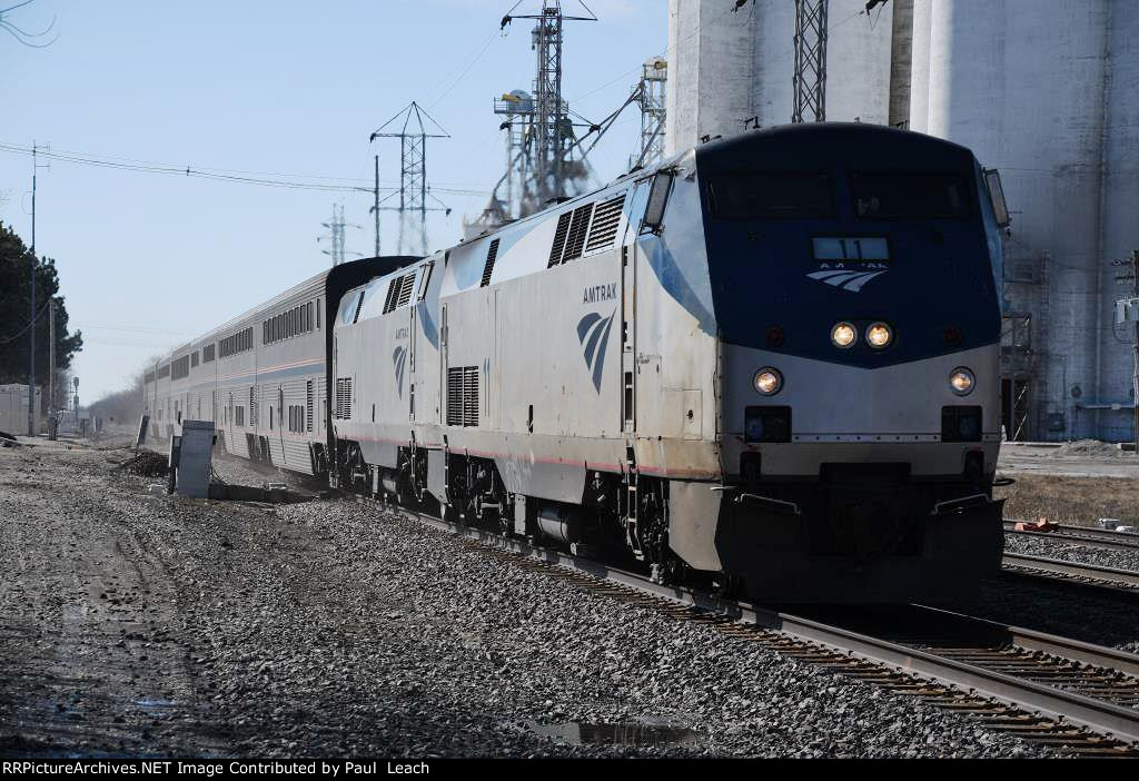"Southwest Chief" races east on its home stretch